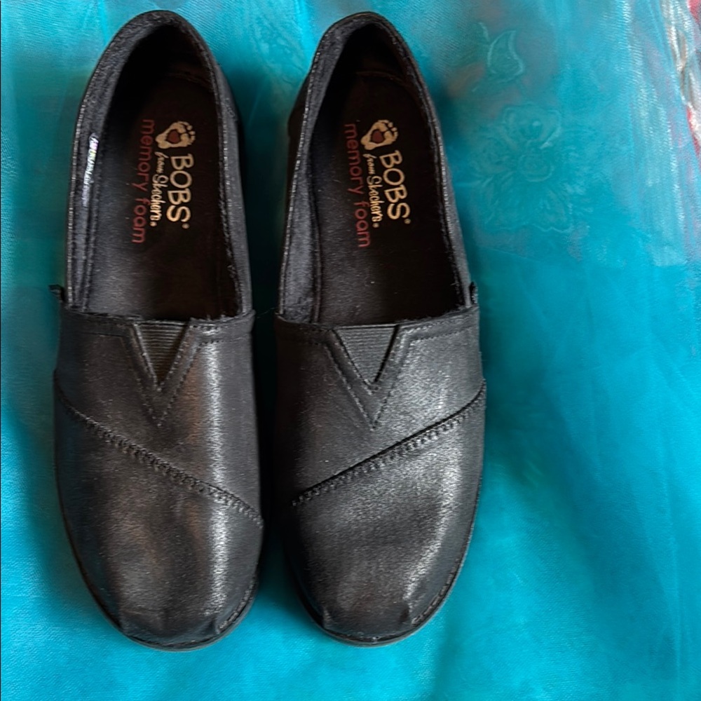 Skechers Bobs Black Loafers Slip-Ons Classic Design